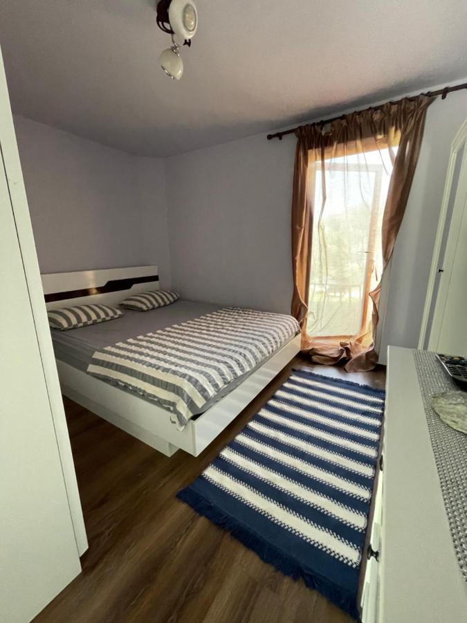 Ferienwohnung Garsoniera La Casa Timişoara Exterior foto